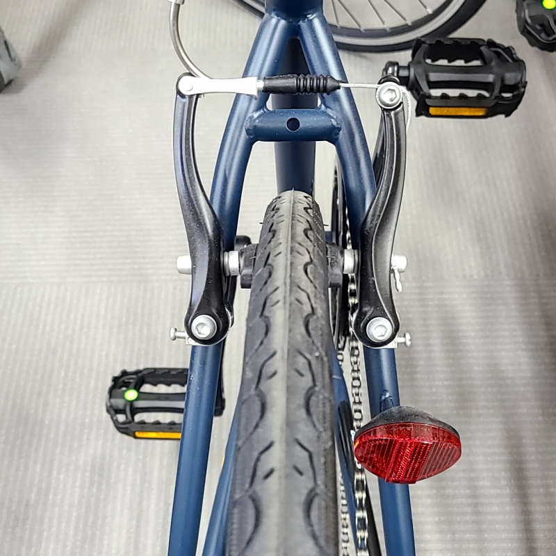 シナネンサイクル ROOMクロス 700C 外装6段変速