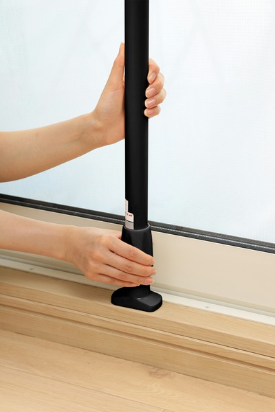 アイリスオーヤマ 木目調窓枠物干しMW-W260Nブラック | SUNDAY